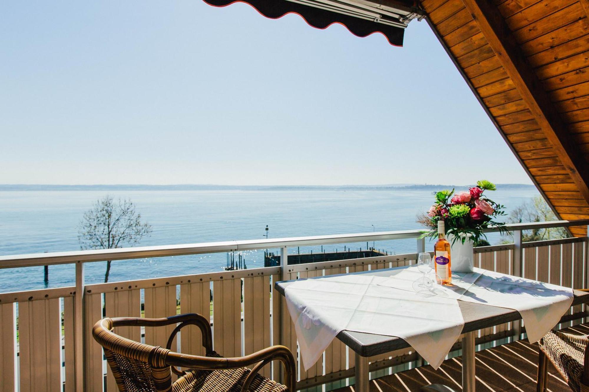Hotel Fischerhaus Garni Meersburg Exterior photo